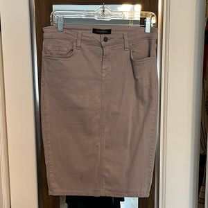 Stretch denim skirt in great condition